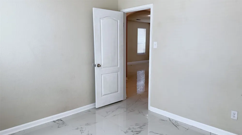 1049 Marietta Lane Aubrey, TX 76227