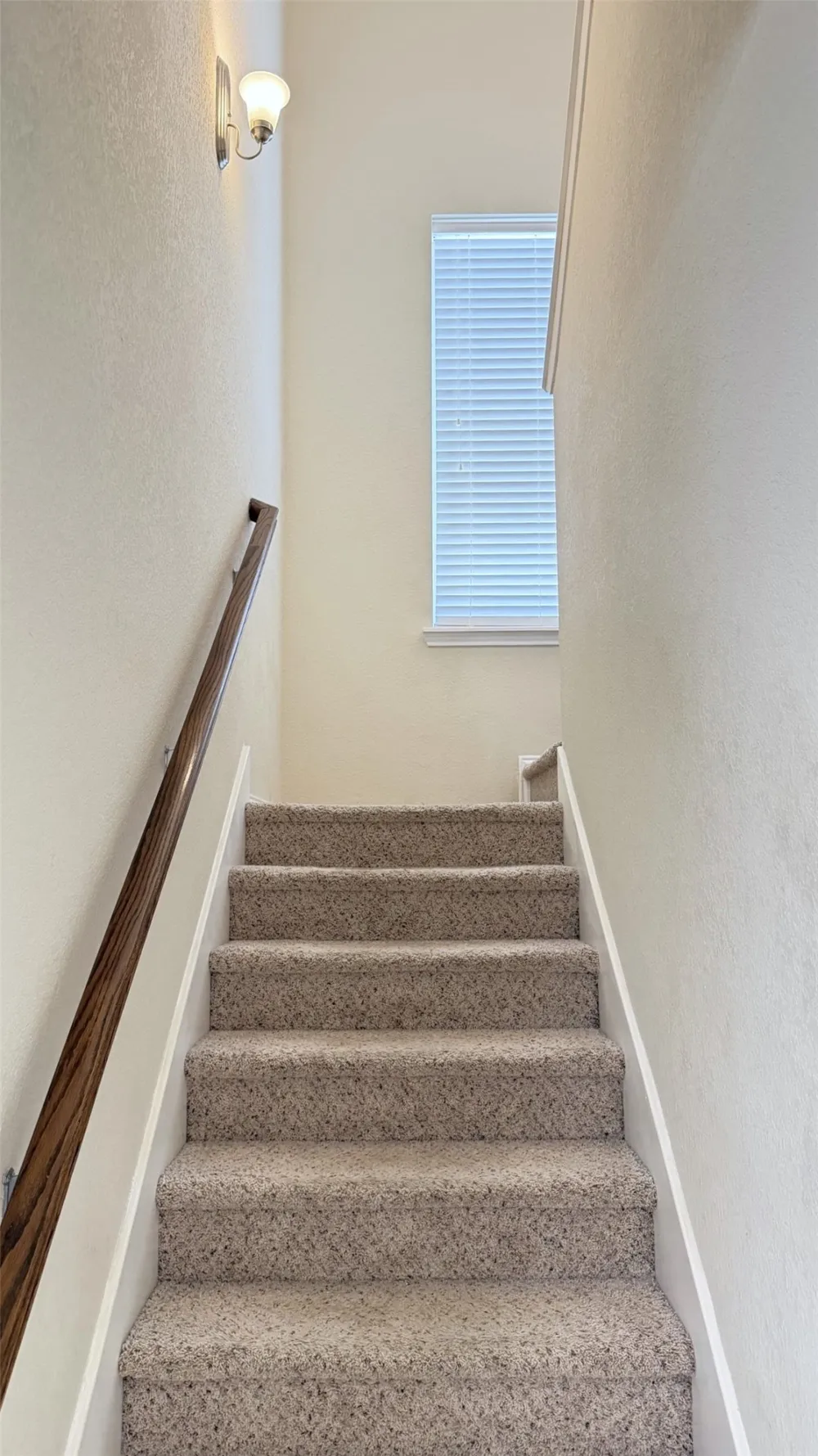 1049 Marietta Lane Aubrey, TX 76227