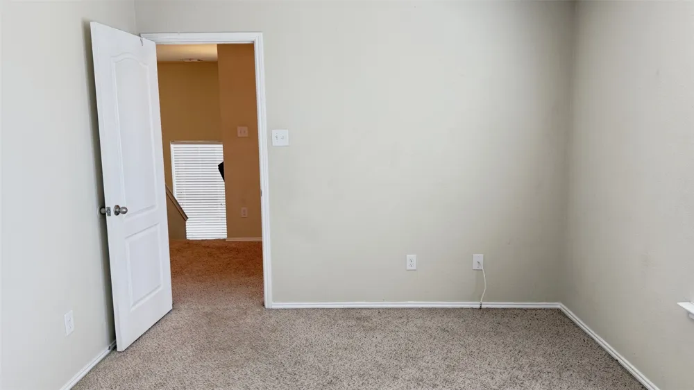 1049 Marietta Lane Aubrey, TX 76227