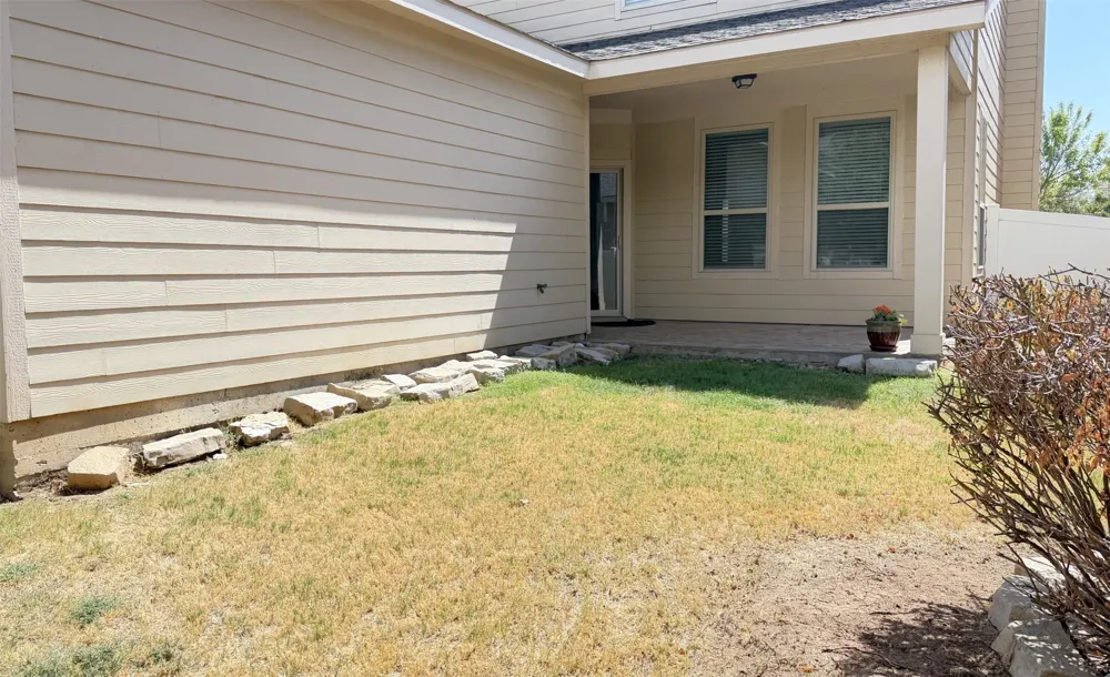 1049 Marietta Lane Aubrey, TX 76227