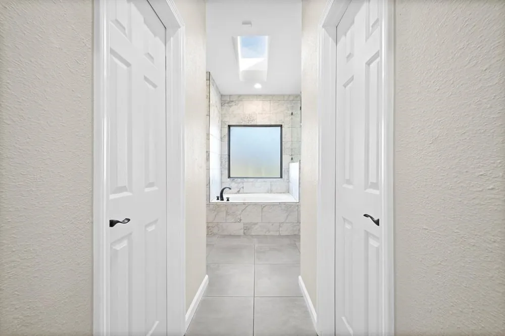 894 Tate Street Mansfield, TX 76063