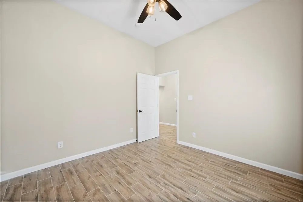 894 Tate Street Mansfield, TX 76063