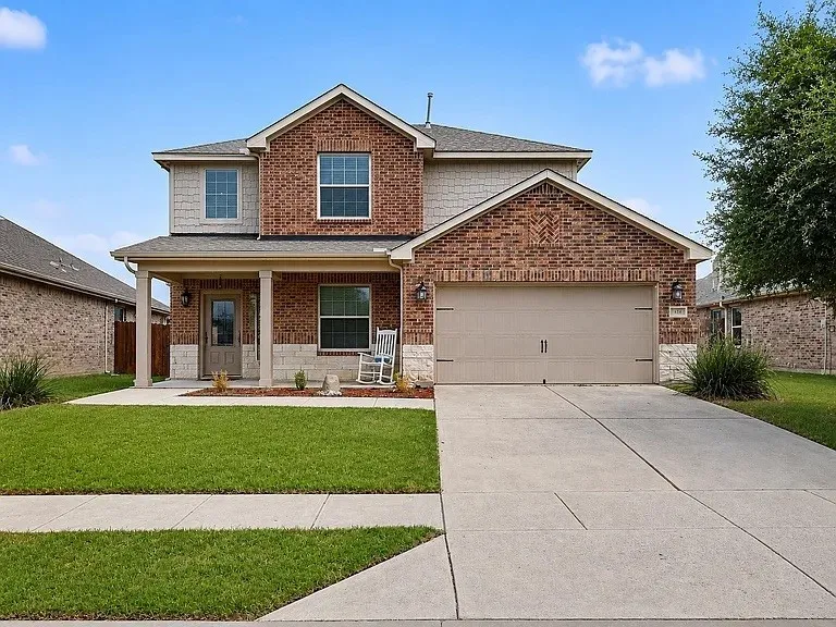424 Winchester Drive Celina, TX 75009