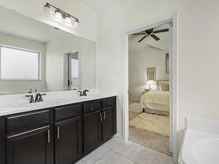 424 Winchester Drive Celina, TX 75009