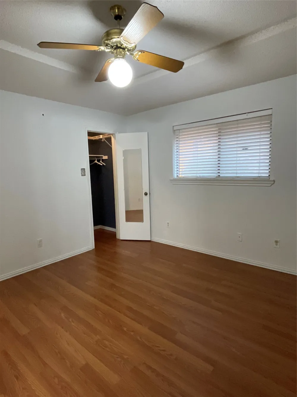2000 Ann Avenue Carrollton, TX 75006