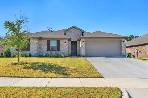 872 Alexandria Lane