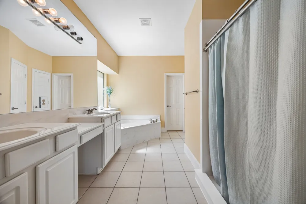 608 Saddlehorn Drive McKinney, TX 75071
