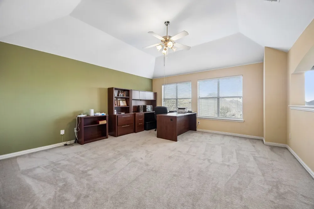 608 Saddlehorn Drive McKinney, TX 75071