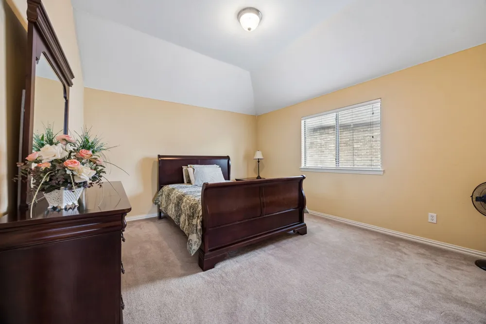 608 Saddlehorn Drive McKinney, TX 75071