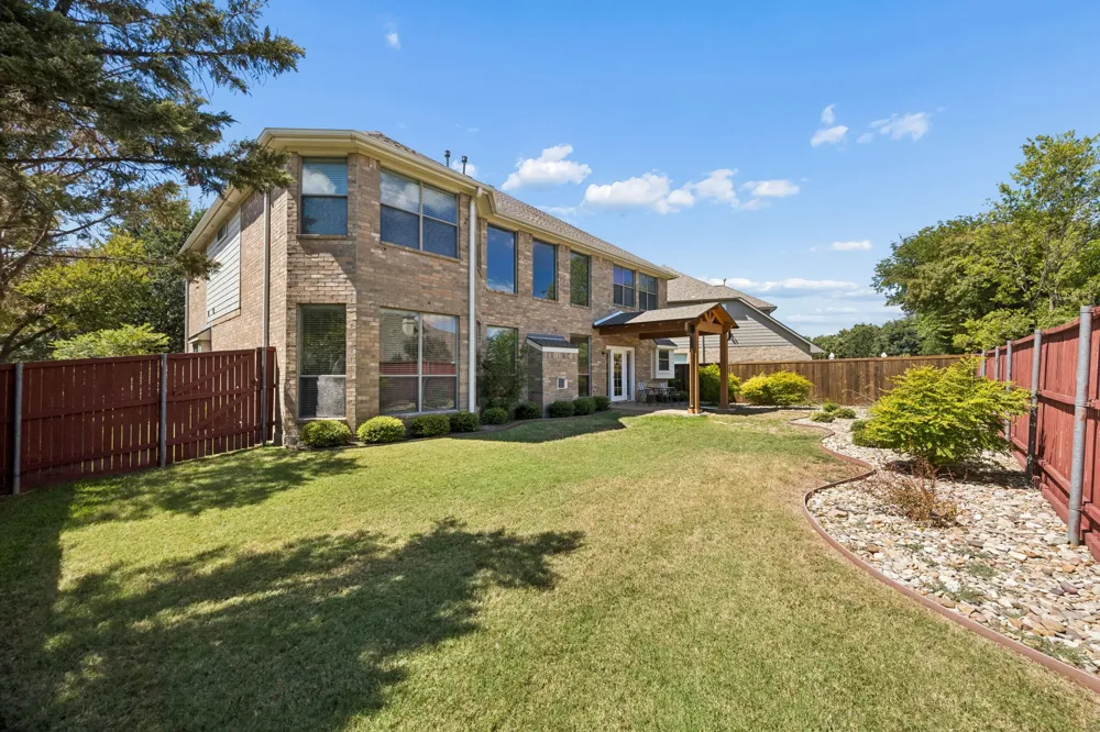 608 Saddlehorn Drive McKinney, TX 75071