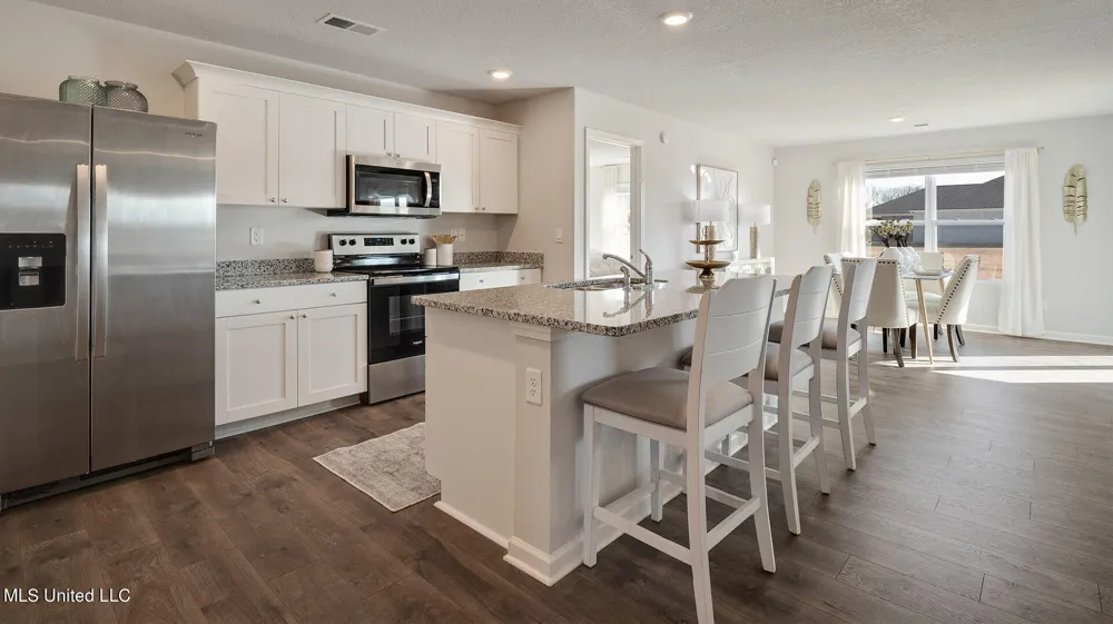 93 Pine Street Byhalia, MS 38611
