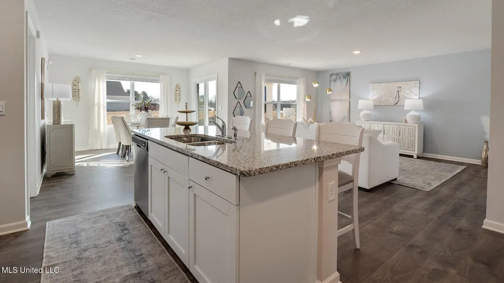 93 Pine Street Byhalia, MS 38611