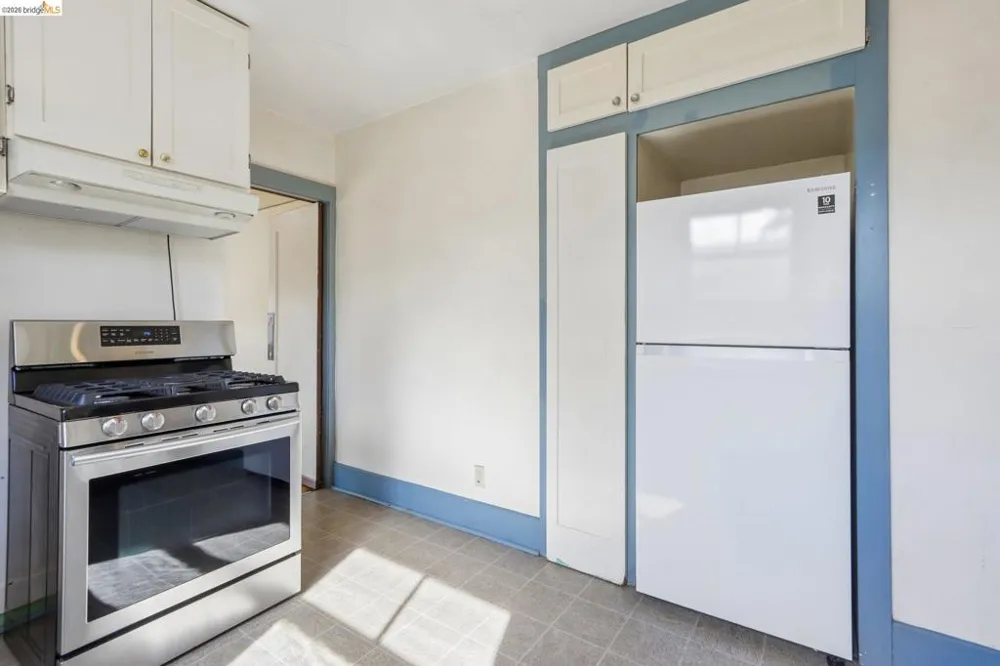 2144 Oregon St Berkeley, CA 94705