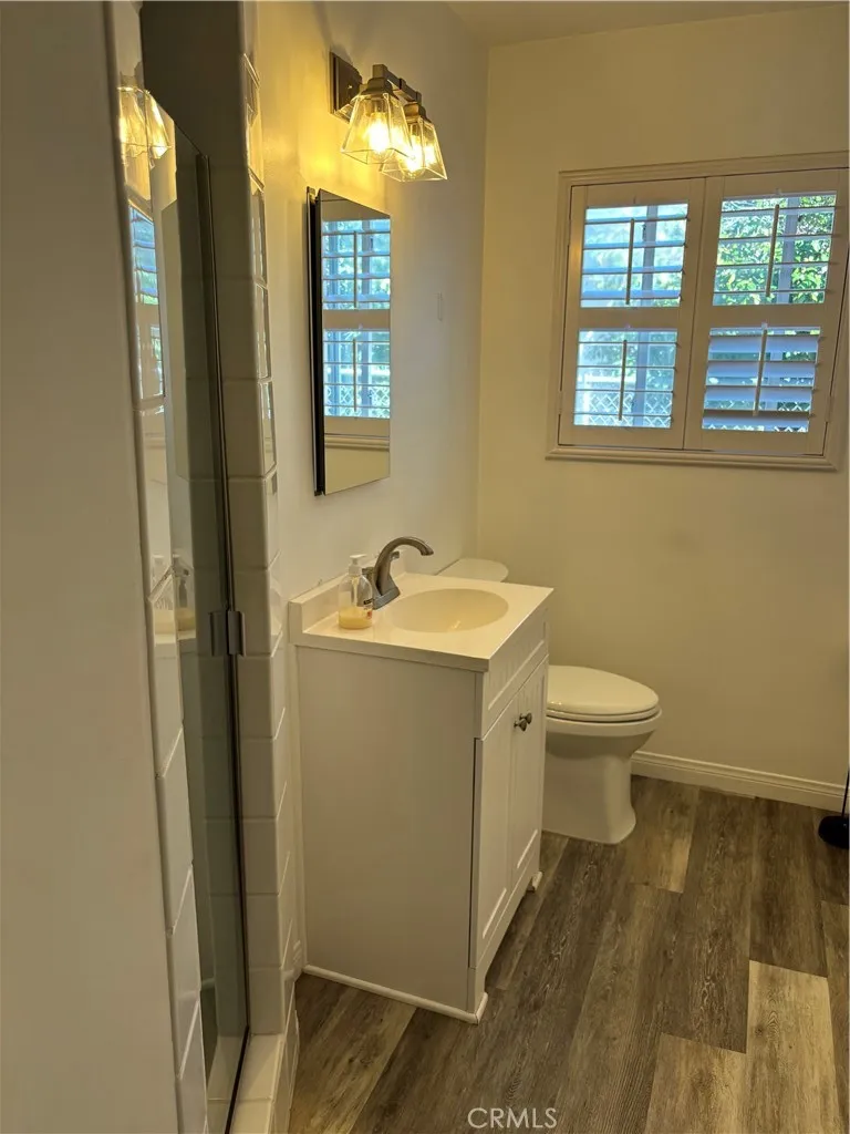 4924 W Carson Torrance, CA 90503