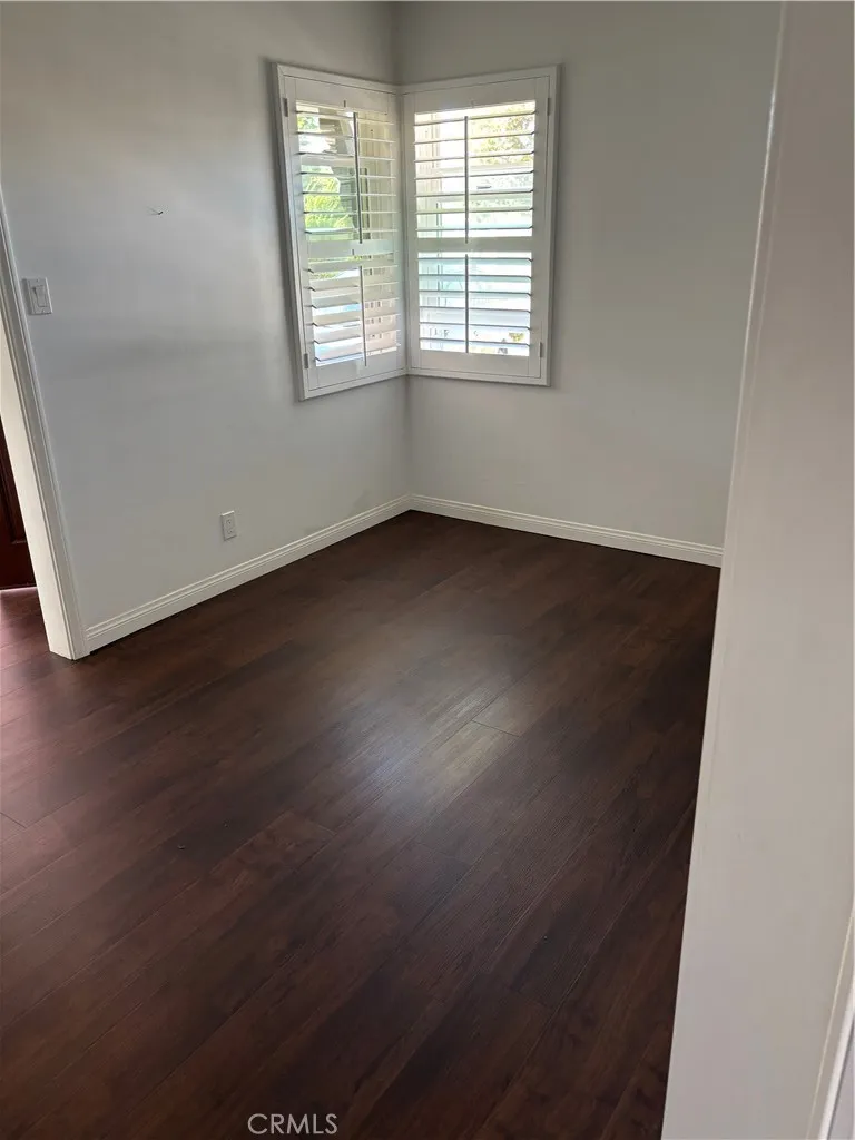 4924 W Carson Torrance, CA 90503