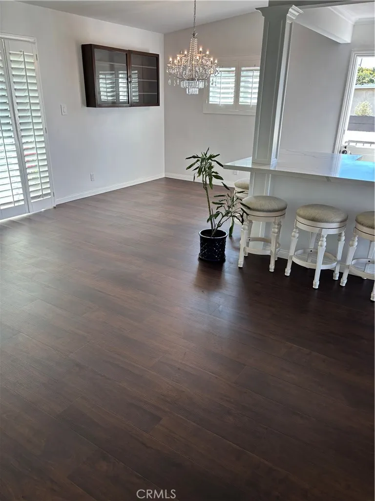 4924 W Carson Torrance, CA 90503