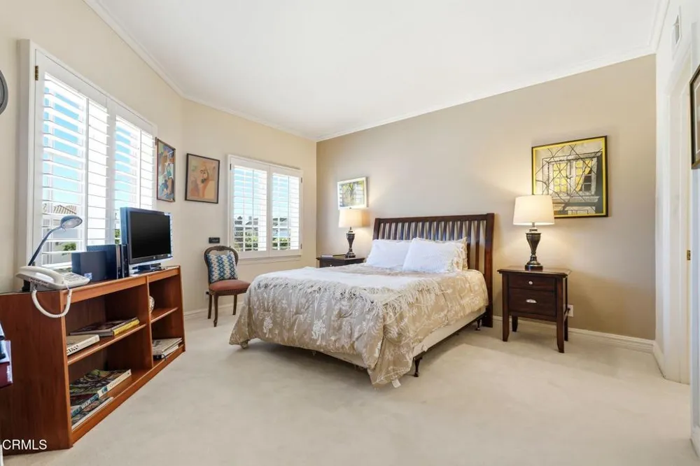 2317 Canyonback Road Los Angeles, CA 90049