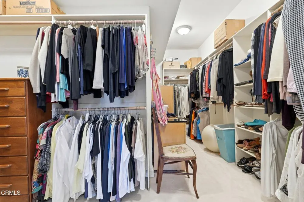 2317 Canyonback Road Los Angeles, CA 90049