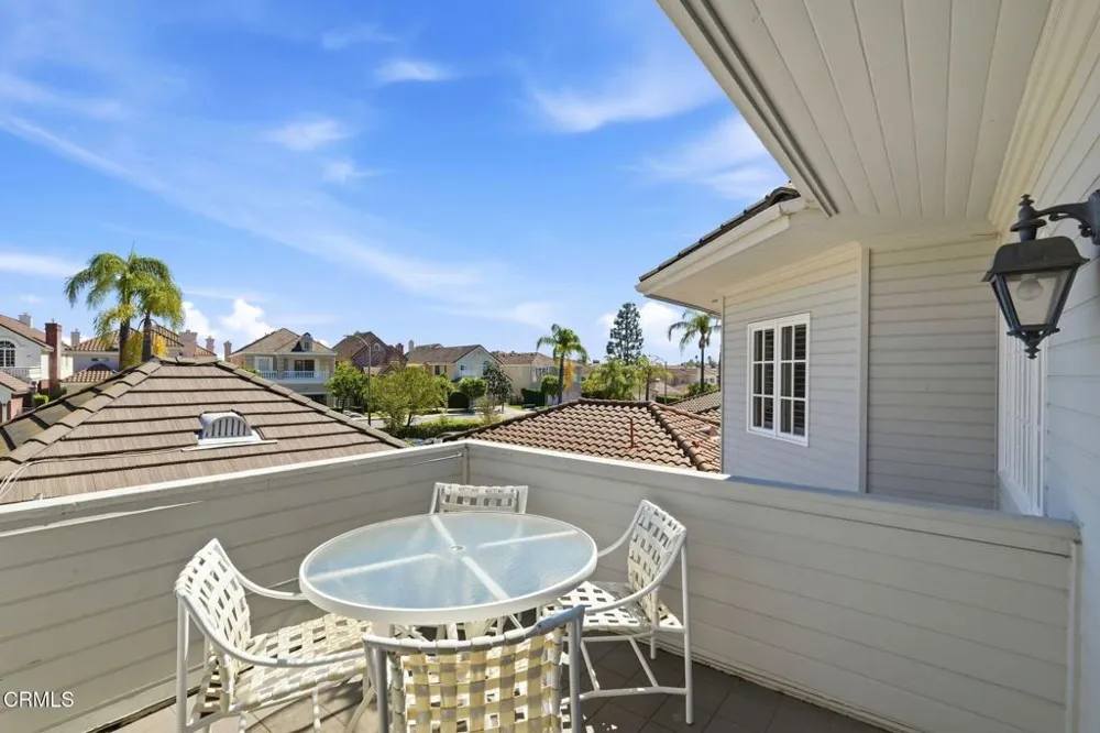 2317 Canyonback Road Los Angeles, CA 90049