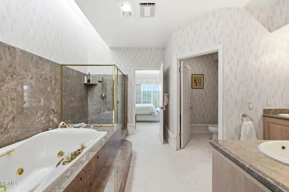 2317 Canyonback Road Los Angeles, CA 90049