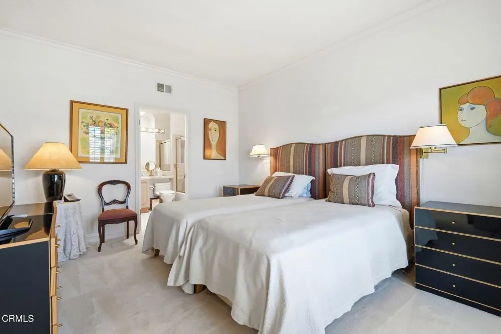 2317 Canyonback Road Los Angeles, CA 90049
