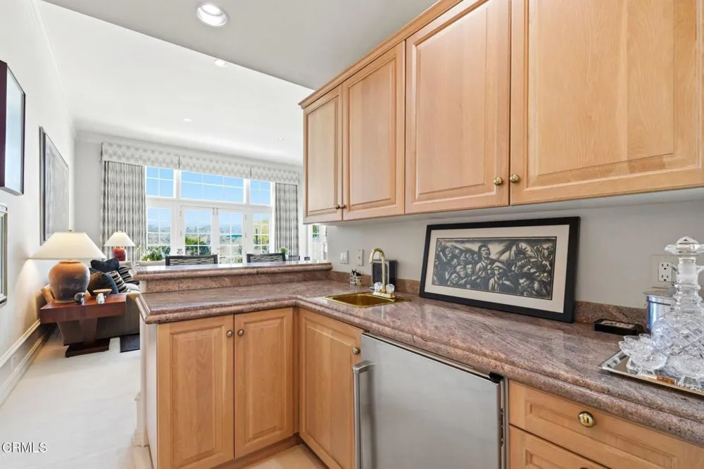 2317 Canyonback Road Los Angeles, CA 90049