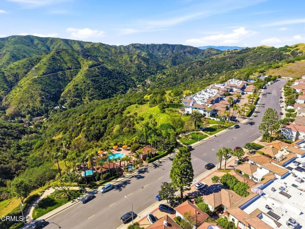 2317 Canyonback Road Los Angeles, CA 90049
