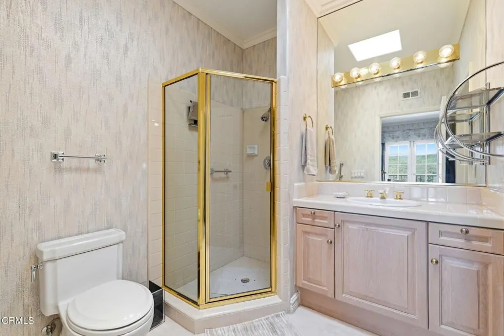2317 Canyonback Road Los Angeles, CA 90049