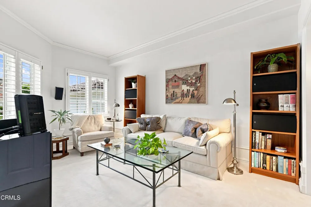 2317 Canyonback Road Los Angeles, CA 90049