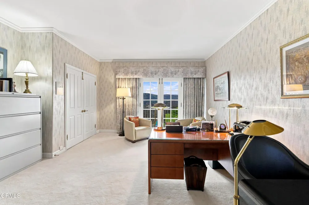 2317 Canyonback Road Los Angeles, CA 90049
