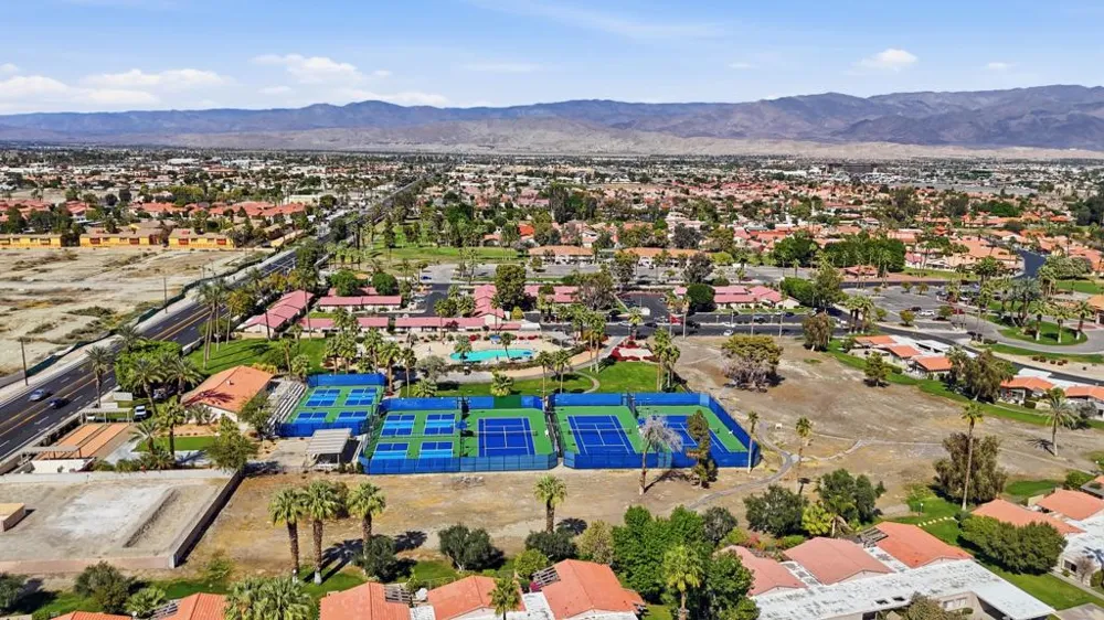 82546 Lincoln Drive Indio, CA 92201