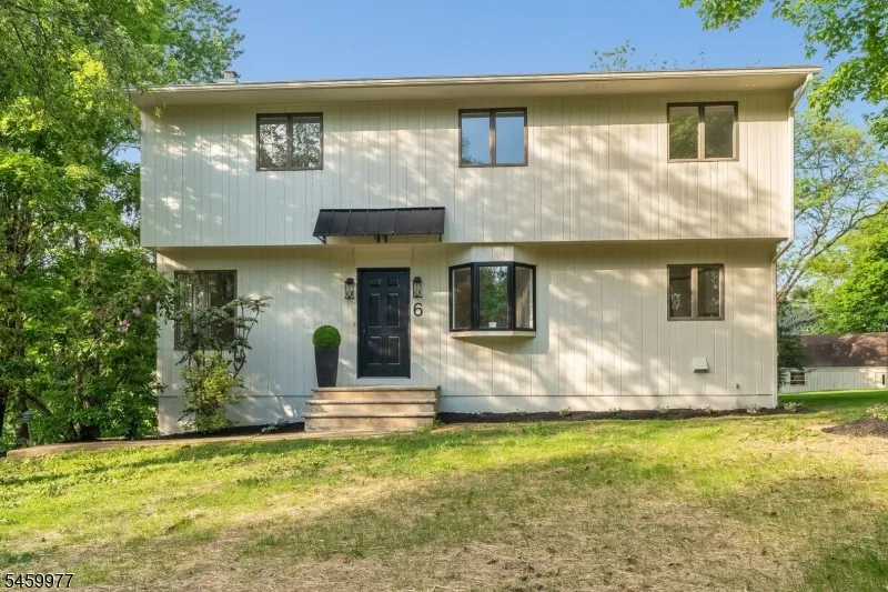 6 RACE STREET Union, NJ 08867