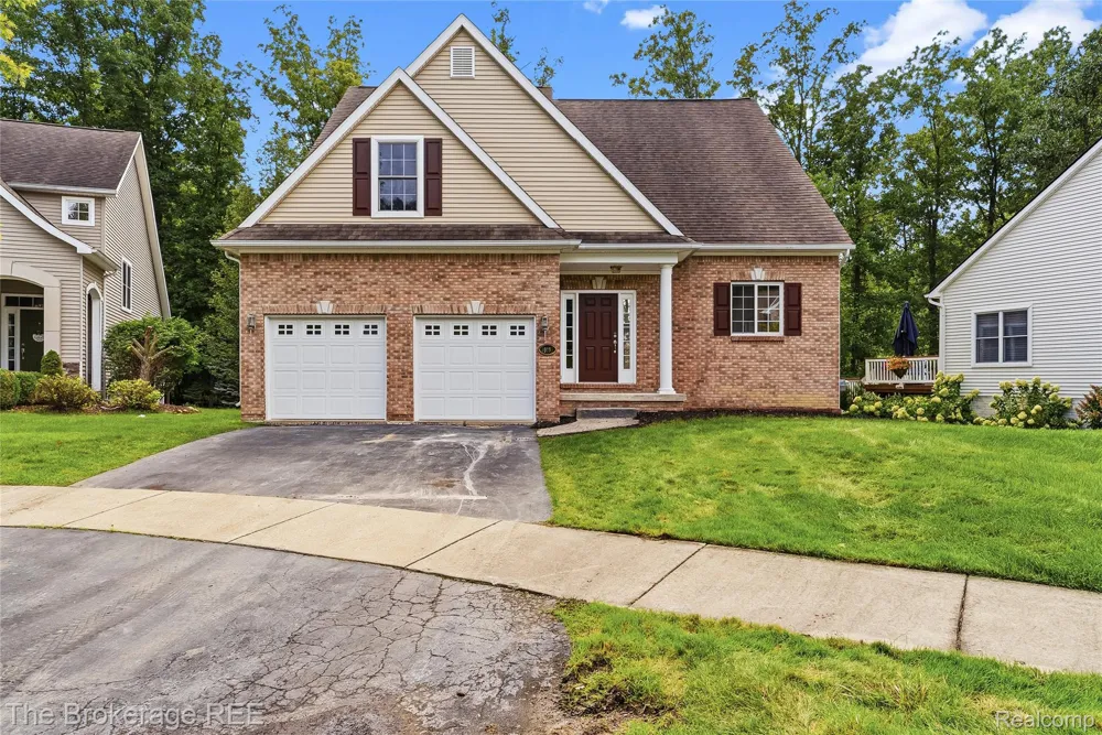 10199 Edgewood Drive Grand Blanc Charter Township, MI 48439