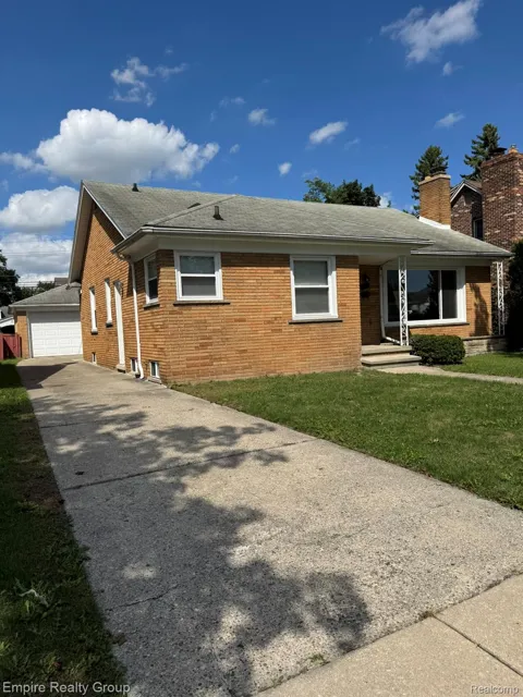 3554 Linden Street