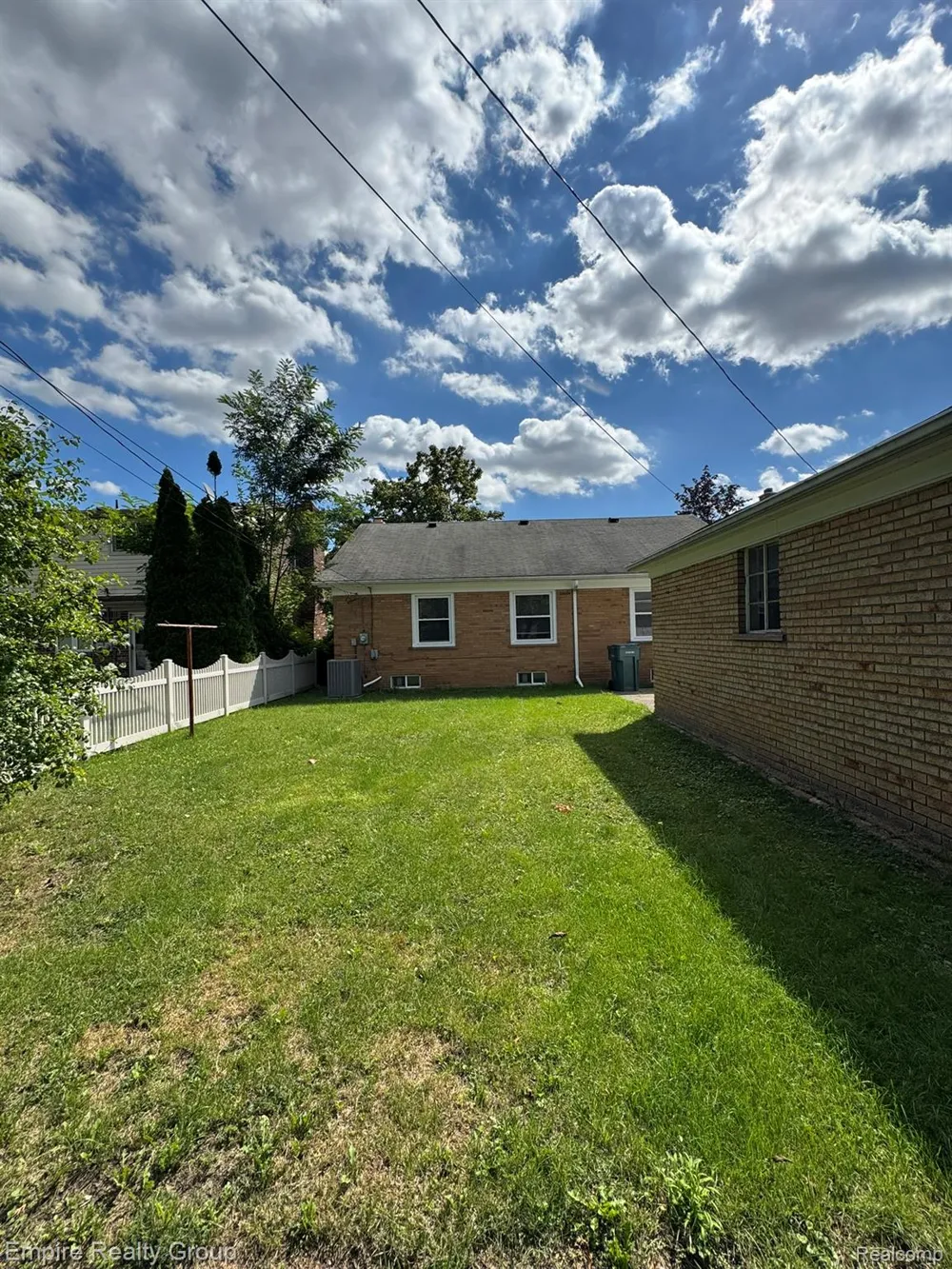 3554 Linden Street Dearborn City, MI 48124