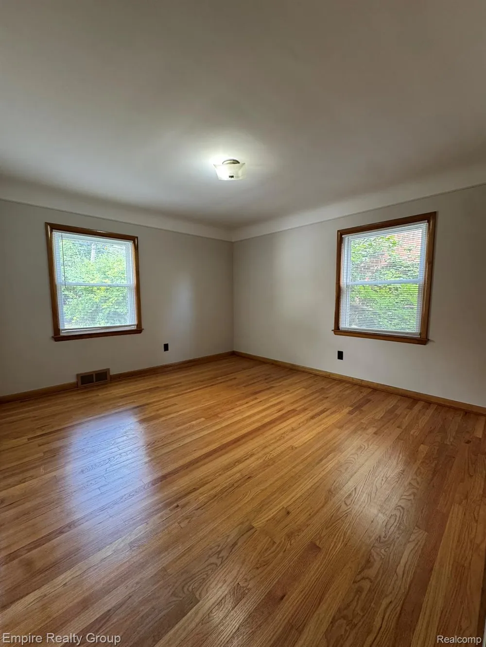 3554 Linden Street Dearborn City, MI 48124