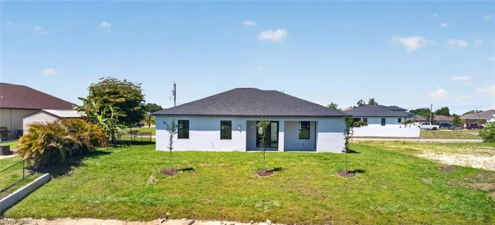 1406 NE 20th Street Cape Coral, FL 33909