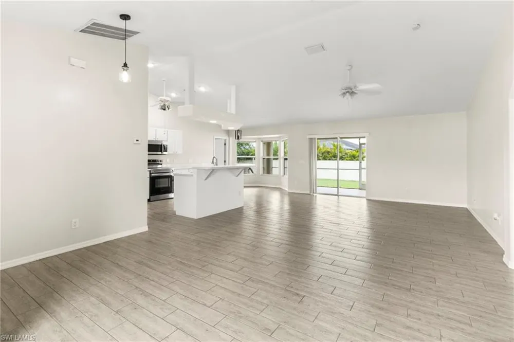 1810 SW 22nd Terrace Cape Coral, FL 33991