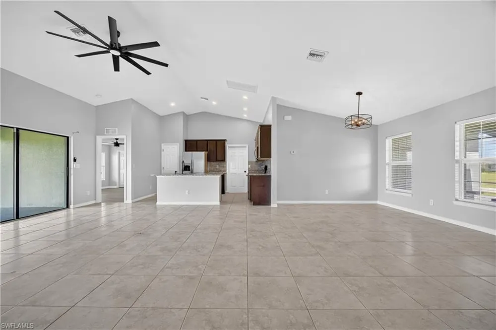 4238 NW 34th Lane Cape Coral, FL 33993