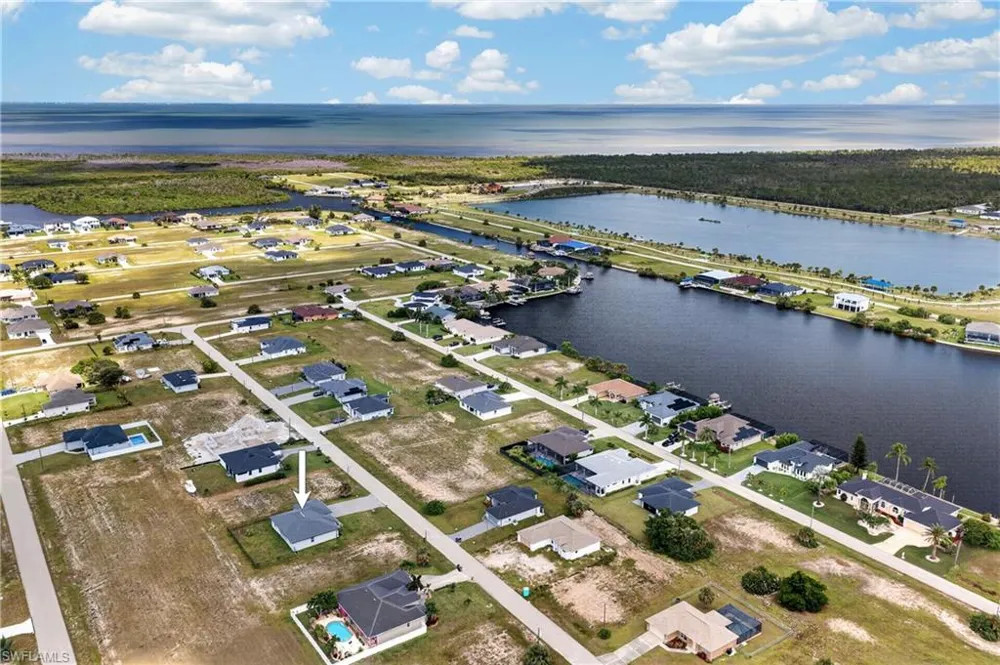 4238 NW 34th Lane Cape Coral, FL 33993