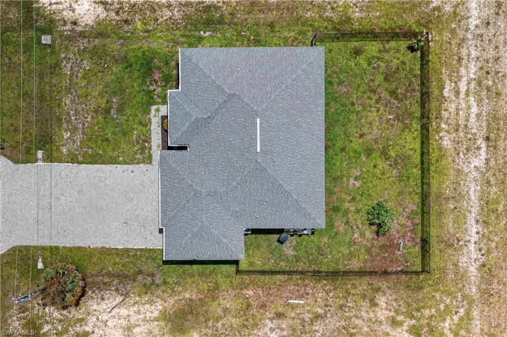 4238 NW 34th Lane Cape Coral, FL 33993