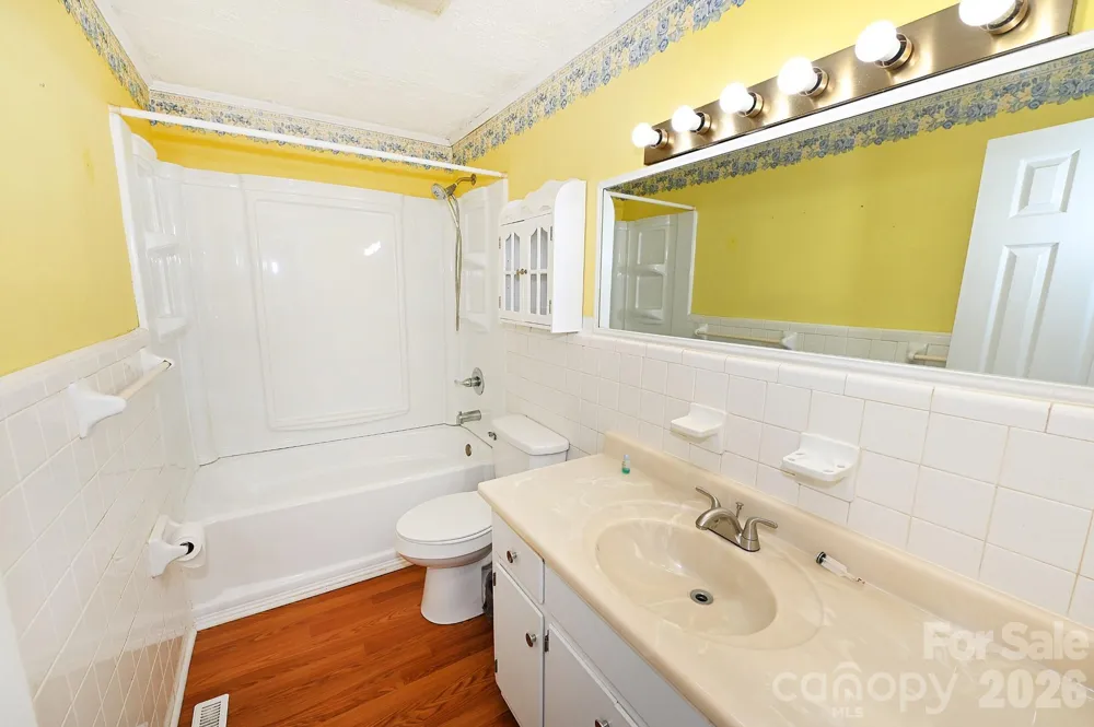 5190 Hidden Acres Lane Granite Falls, NC 28630
