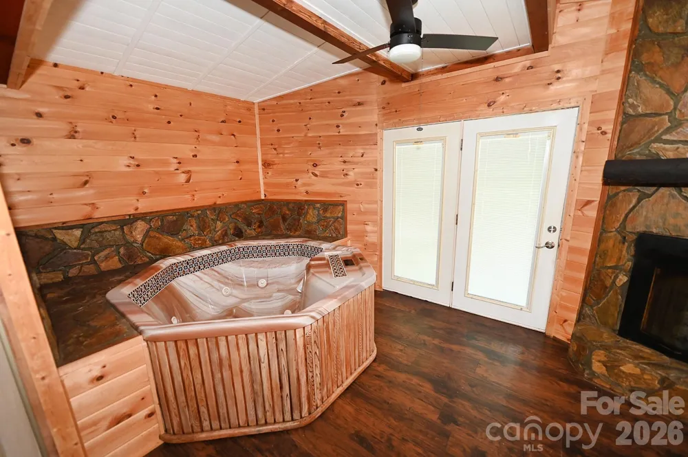 5190 Hidden Acres Lane Granite Falls, NC 28630
