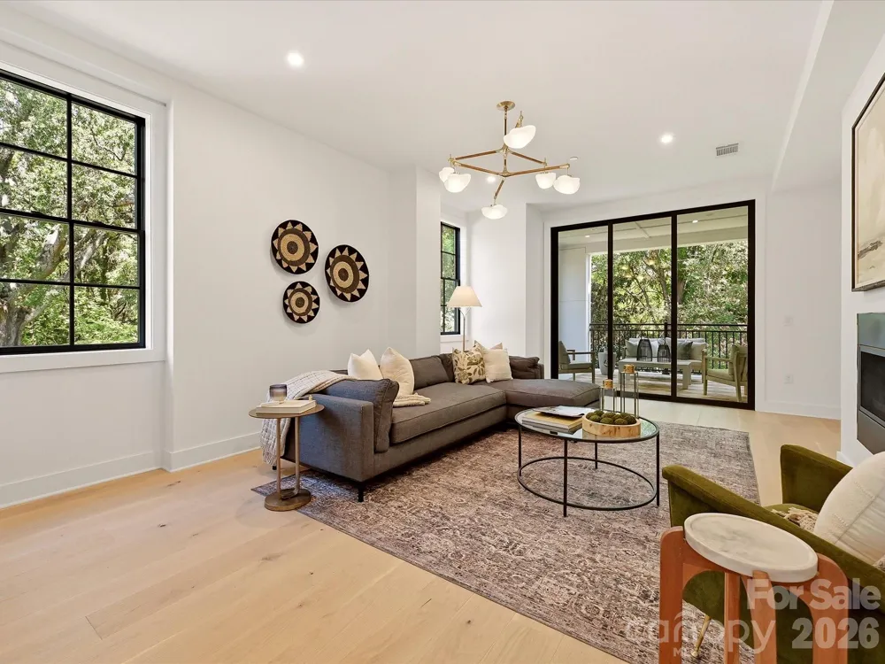 409 Queens Road #303 Charlotte, NC 28207
