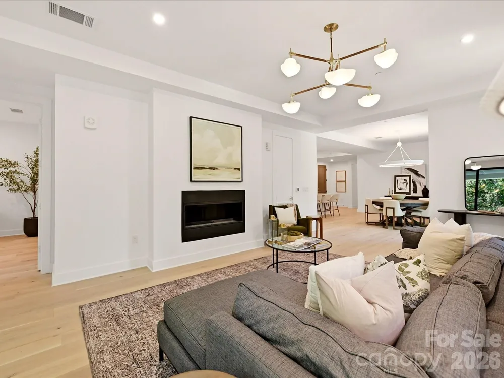 409 Queens Road #303 Charlotte, NC 28207