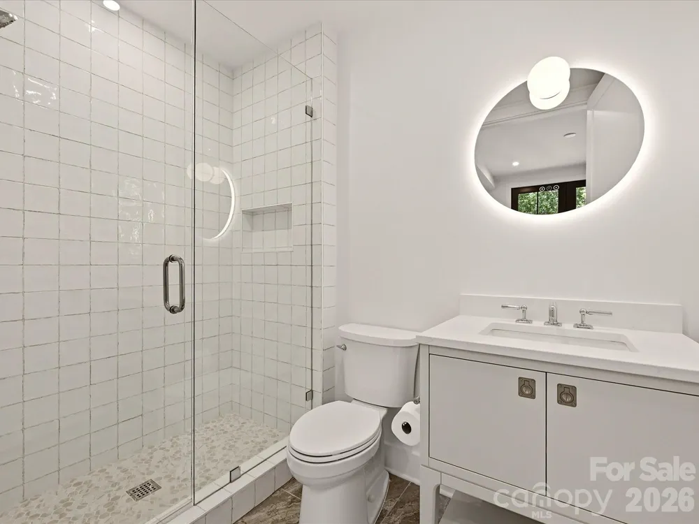 409 Queens Road #303 Charlotte, NC 28207
