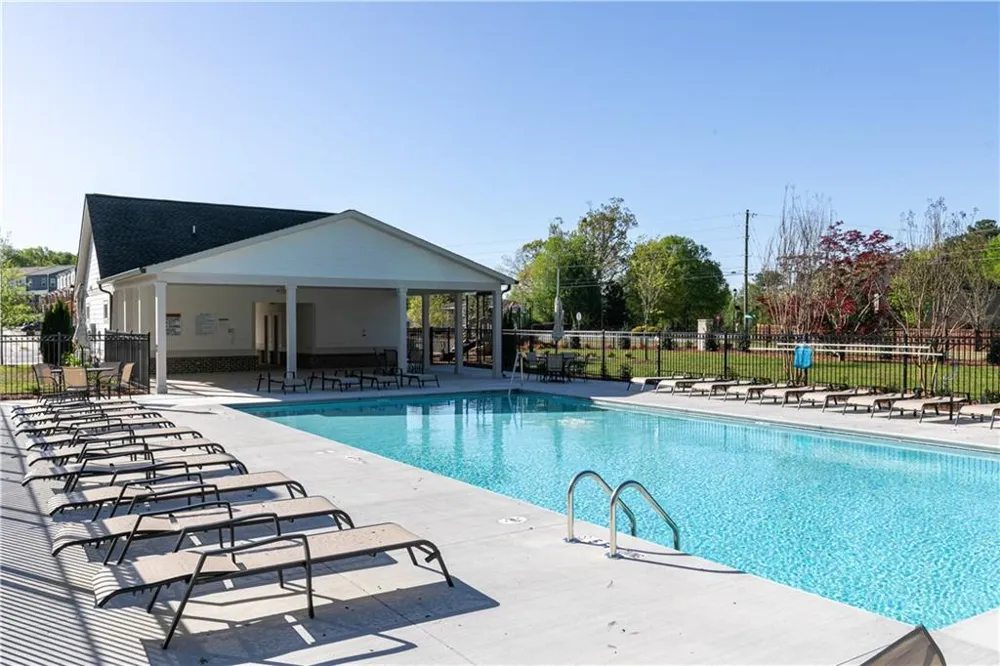 2845 Beacon Bend Crossing Lawrenceville, GA 30043