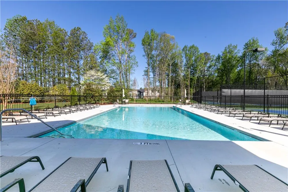 2845 Beacon Bend Crossing Lawrenceville, GA 30043