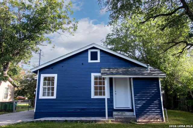 1235 Sims Ave San Antonio, TX 78225