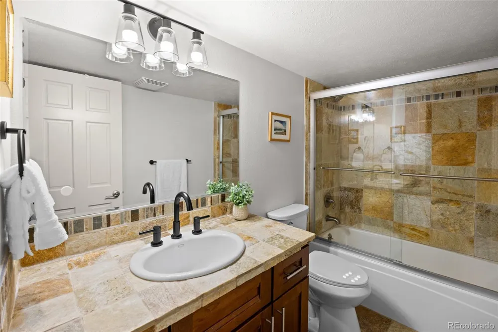 19227 E Costilla Place Centennial, CO 80016